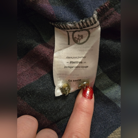 Tentree Soft, Plaid, Button up,  long sleeved shirt. Size Small - Picture 8 of 12